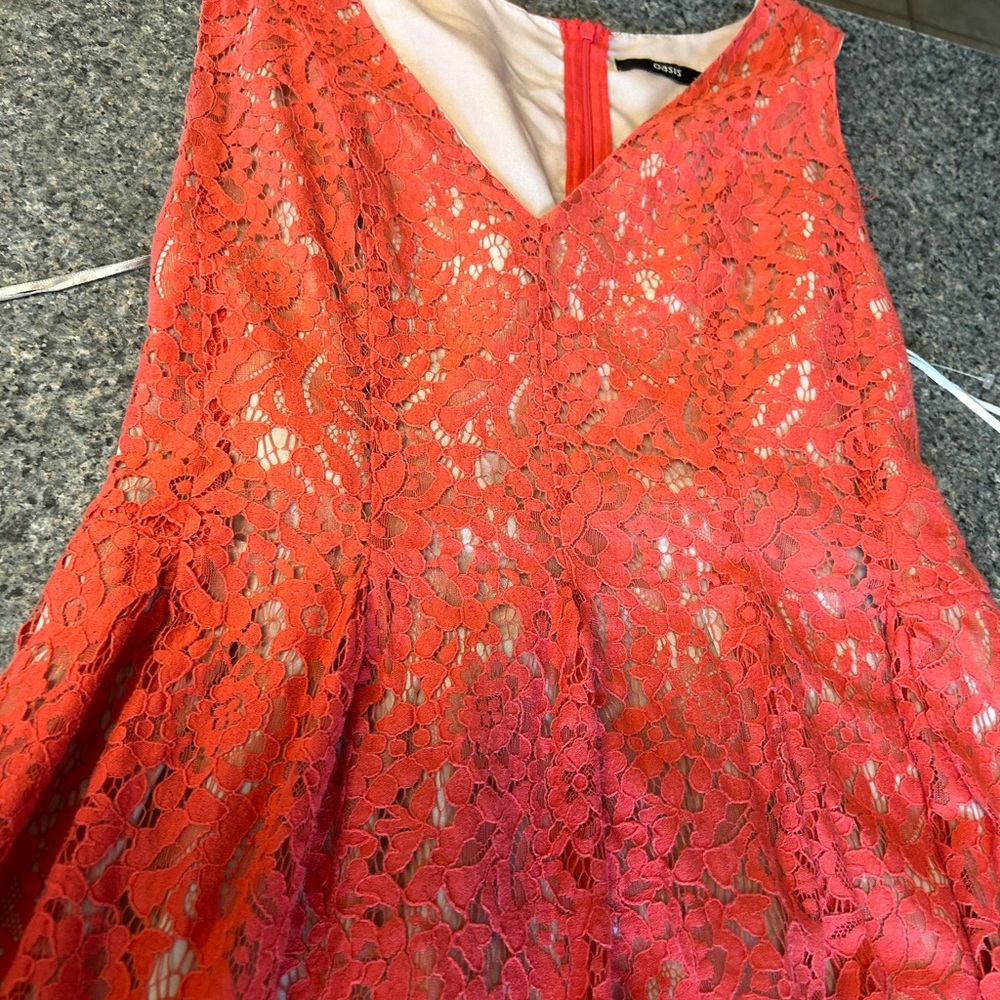 Oasis peach lace over nude lining